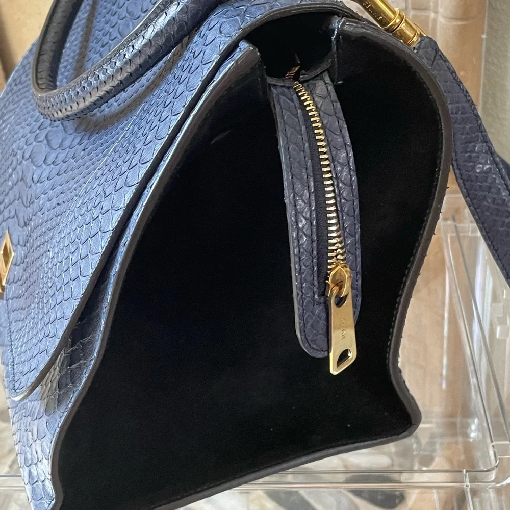 CÉLINE Python Trapeze Bag - Picture 8 of 8